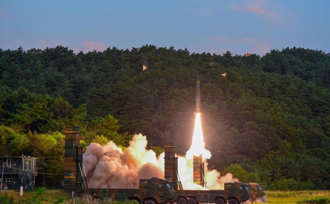 Južna Koreja je že izvedla raketne vaje, s katerimi je simulirala napad na prizorišče jedrskih poskusov sosede.