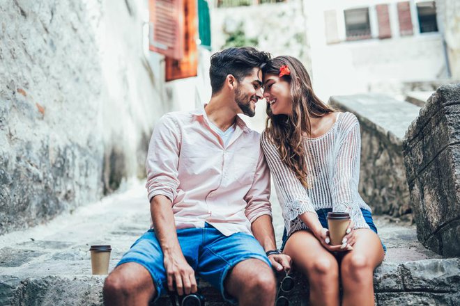 Nekateri ljudje so mnenja, da jim poroka ni potrebna za srečno življenje v dvoje. Foto: Adriaticfoto/Shutterstock