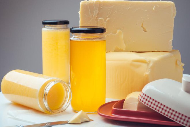 Pri izdelavi gheeja se izgubi 20 odstotkov teže masla. Foto: Shutterstock