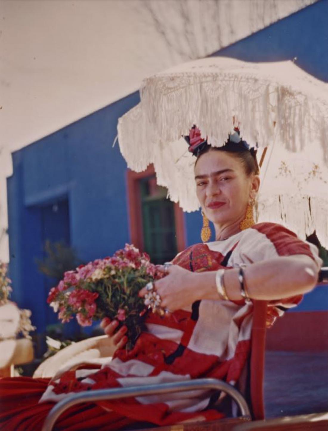 Vse o Fridi Kahlo z domačega kavča