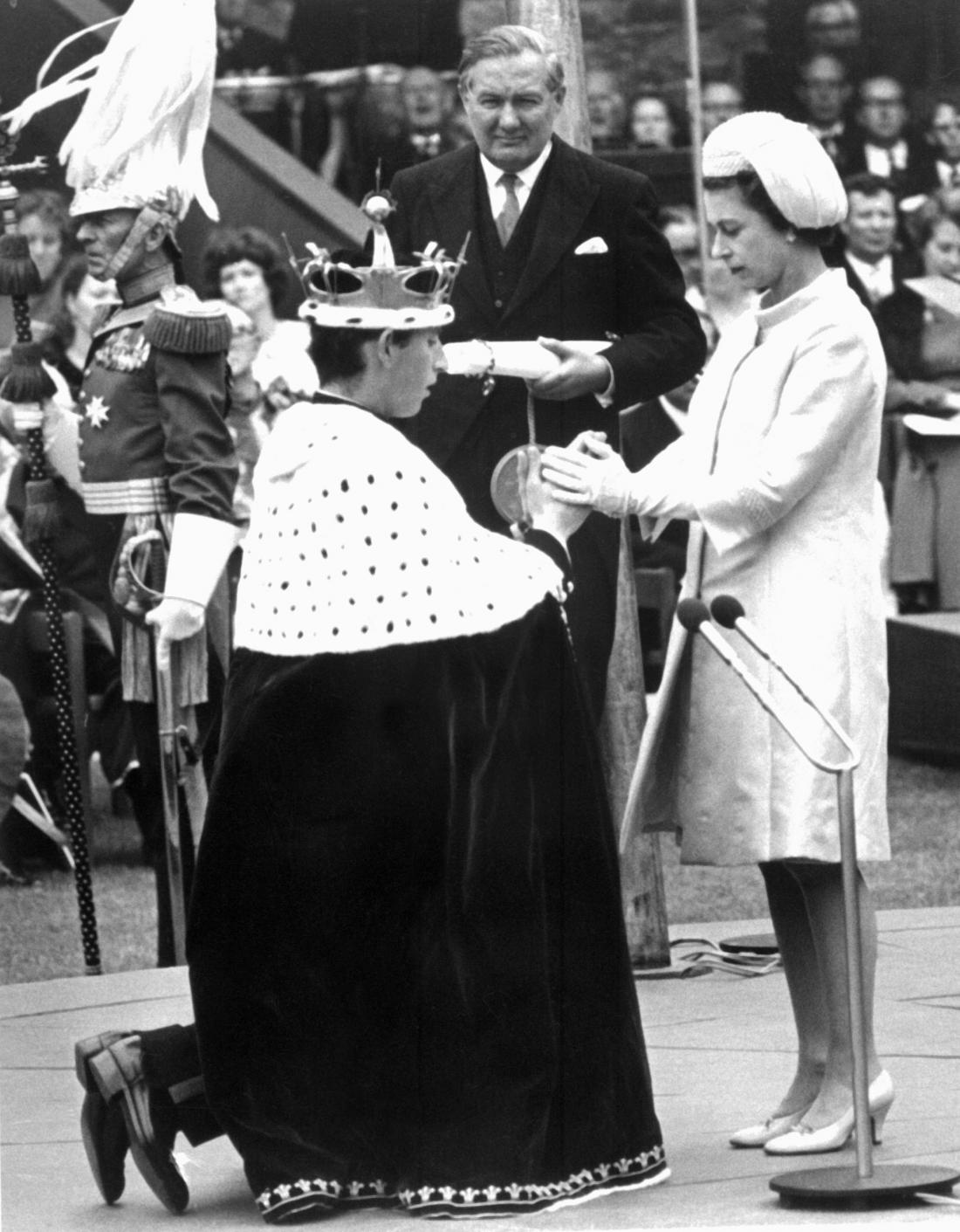 Leta 1969 je kraljica svijega prvorojenca preimenovala v valižanskega princa. 